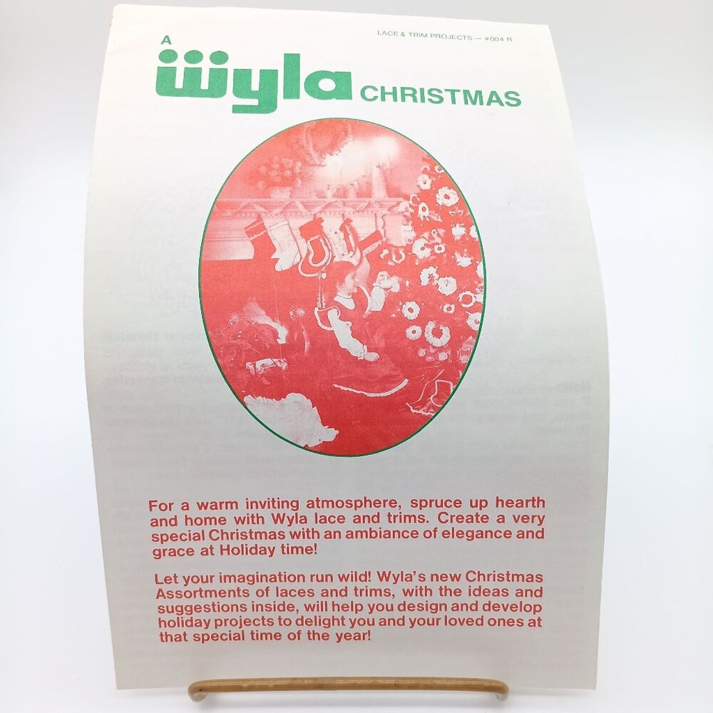 Vintage Wyla Craft Pattern, Lace and Trim Christmas Designs, WYLA Fabrics 1980s